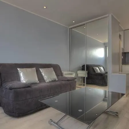 Apartman Livia Croisette Est *